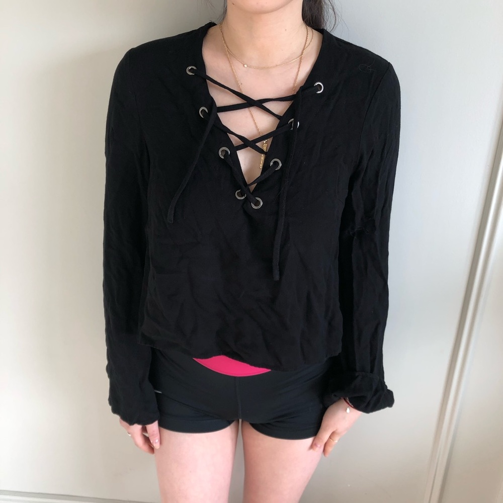 Black crop top
